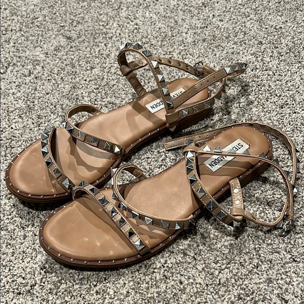 Steve Madden Beige Studded Sandals